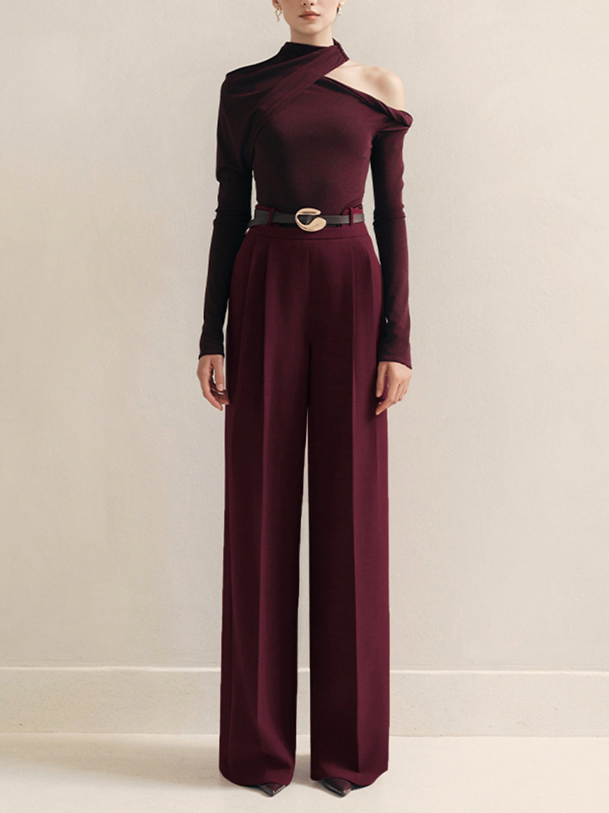 Metal-Belt Pleated High-Waist Pants Metal-Belt Pleated High-Waist Pants