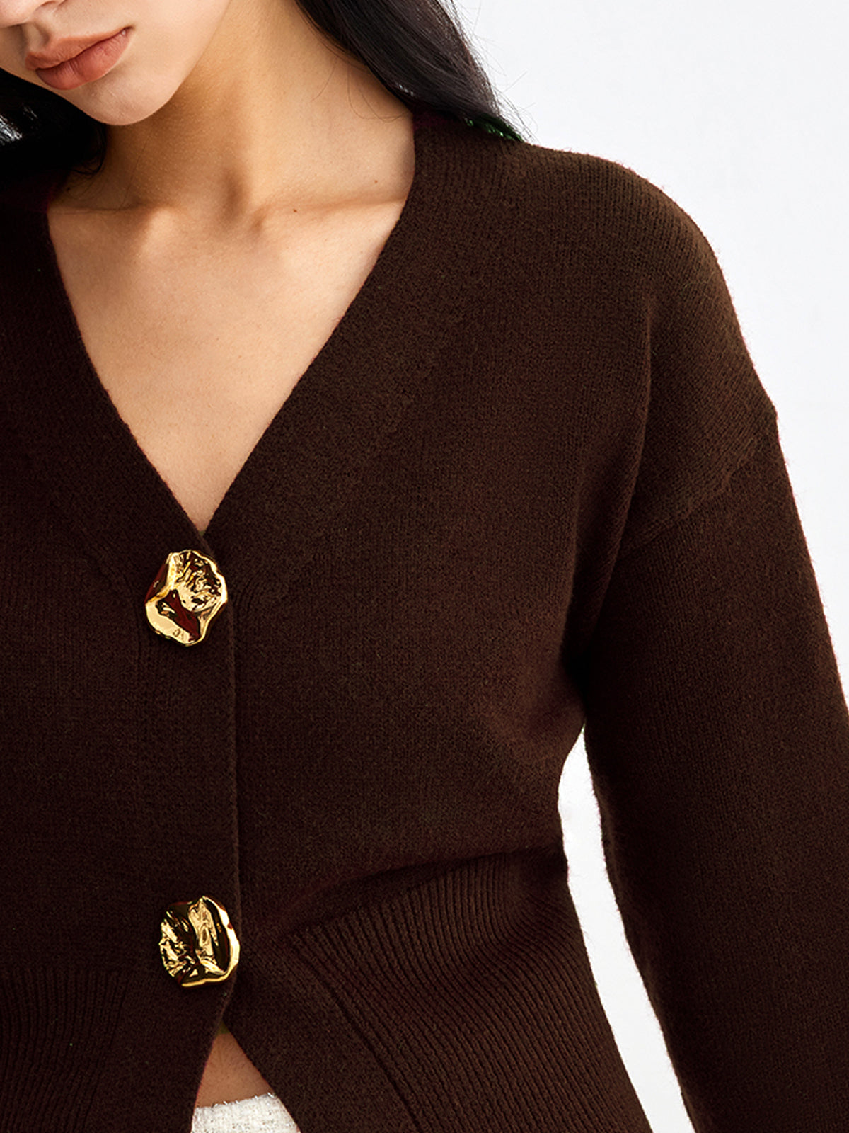Elegant Metal Button Short Cardigan Elegant Metal Button Short Cardigan
