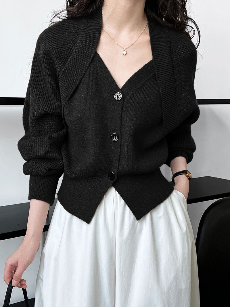 Patchwork V-neck Button Sweater Patchwork V-neck Button Sweater
