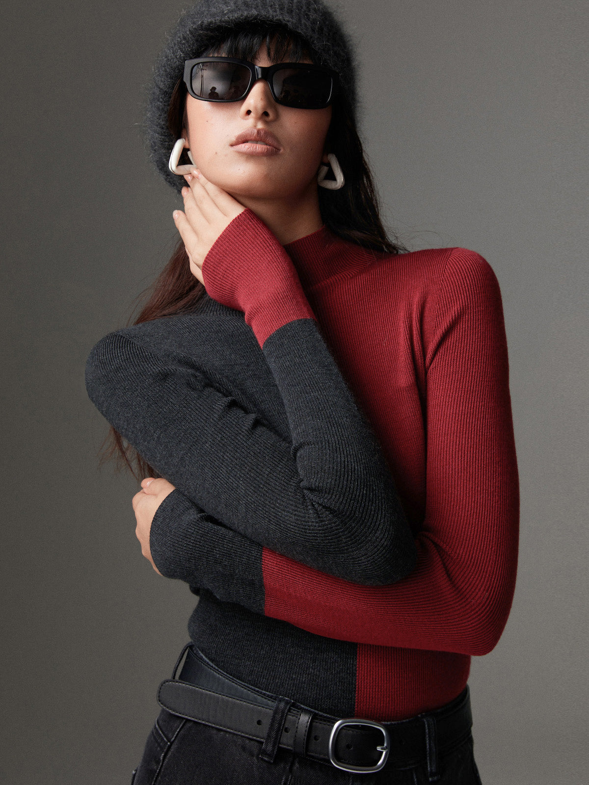 Wool-Blend Two Tone Skinny Knit Top Wool-Blend Two Tone Skinny Knit Top