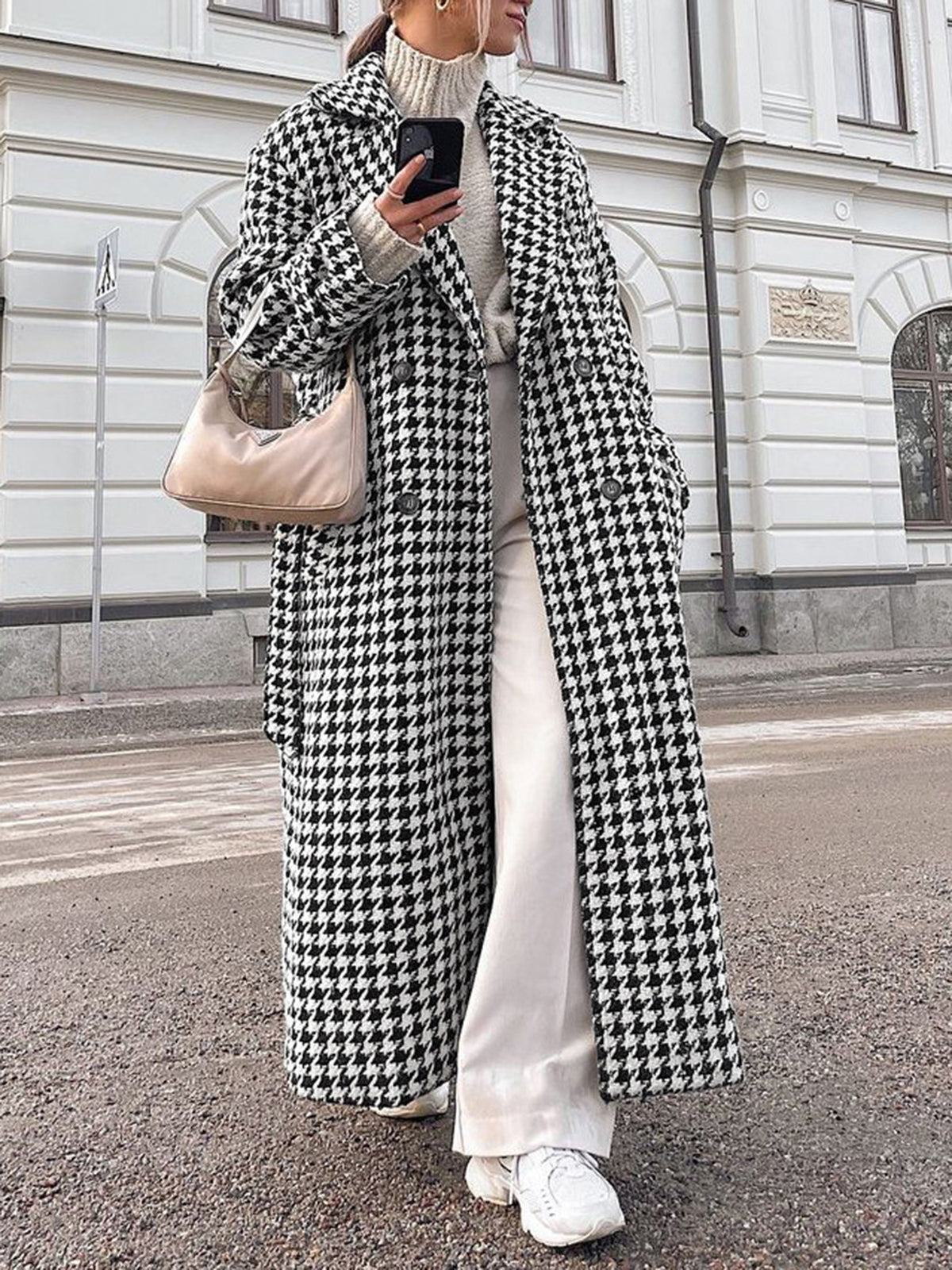 Oversized Houndstooth Tweed Trench Coat Oversized Houndstooth Tweed Trench Coat