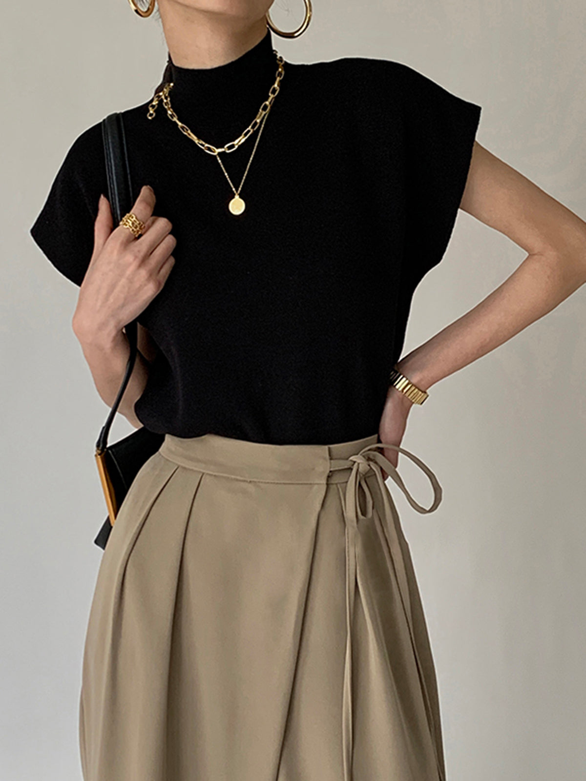 Leisurely Solid Pullover Sweater Vest Leisurely Solid Pullover Sweater Vest