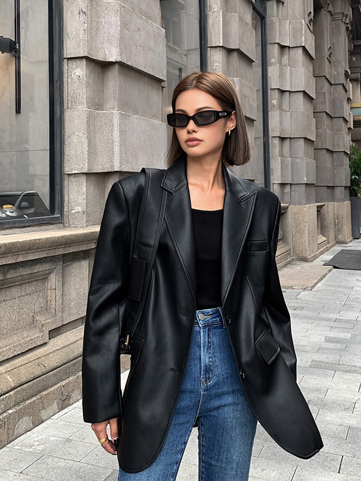 Lapel Pockets Leather Blazer Lapel Pockets Leather Blazer