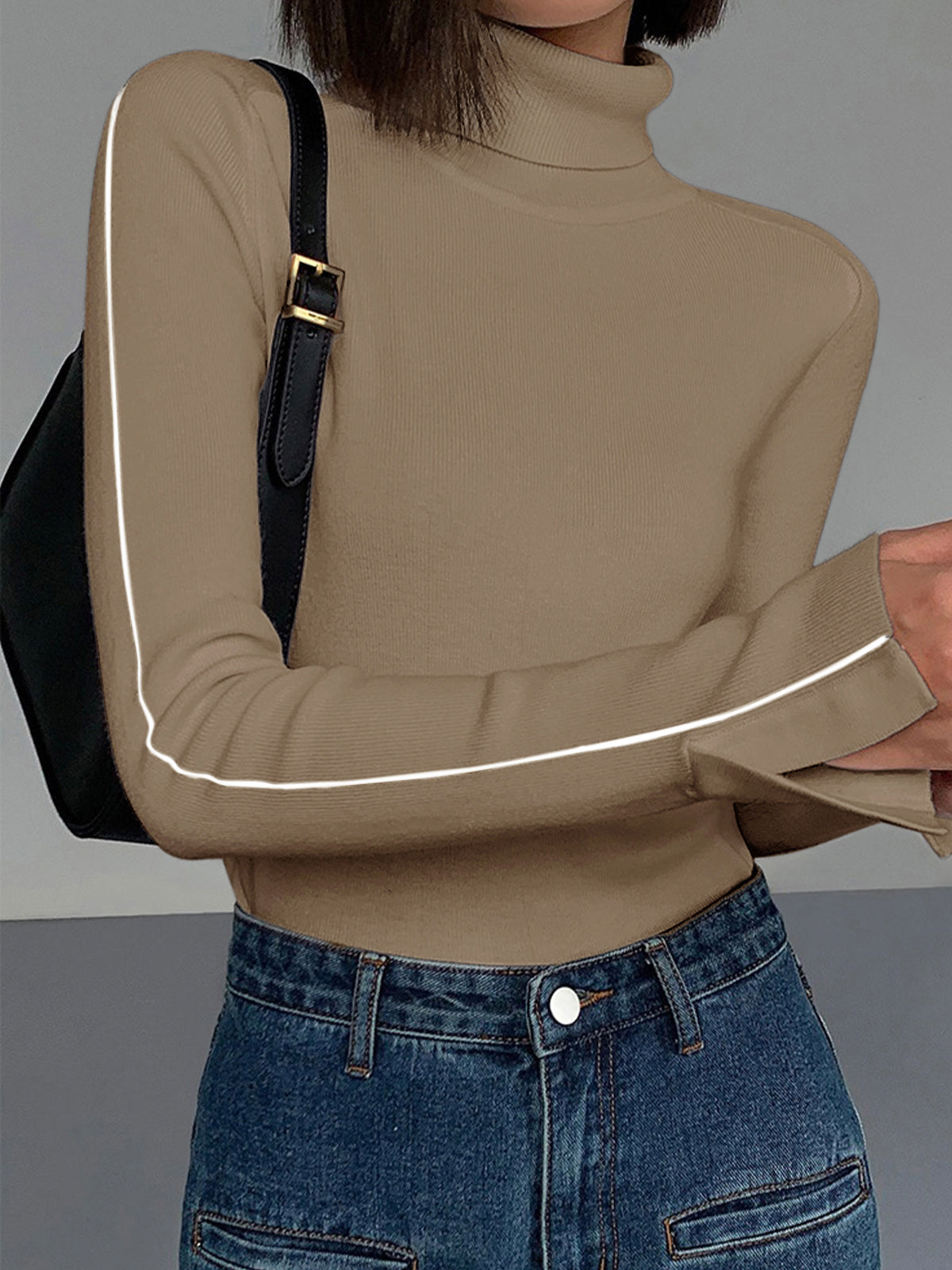 Contrast Piping Turtleneck Sweater Contrast Piping Turtleneck Sweater