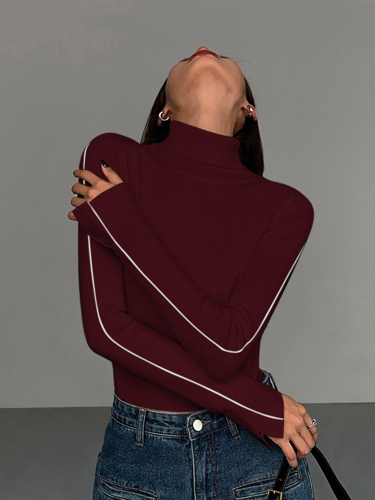 Contrast Piping Turtleneck Sweater Contrast Piping Turtleneck Sweater