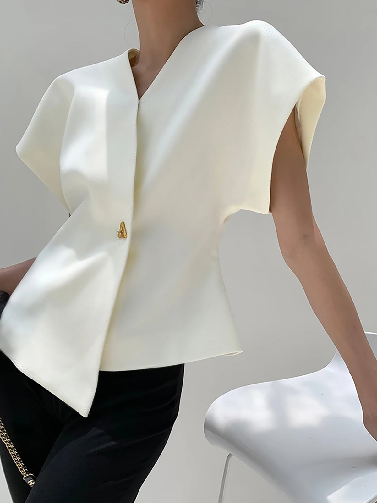 Trendy V-Neck Button Down Blouse Trendy V-Neck Button Down Blouse