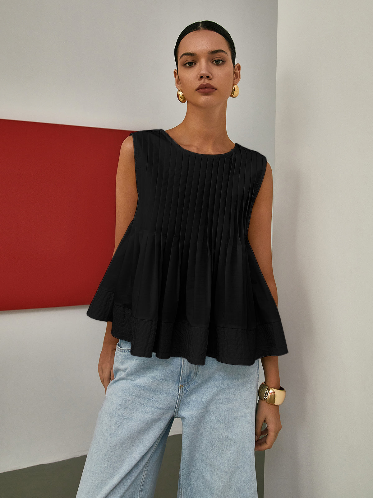 Pleated Peplum Sleeveless Blouse Pleated Peplum Sleeveless Blouse