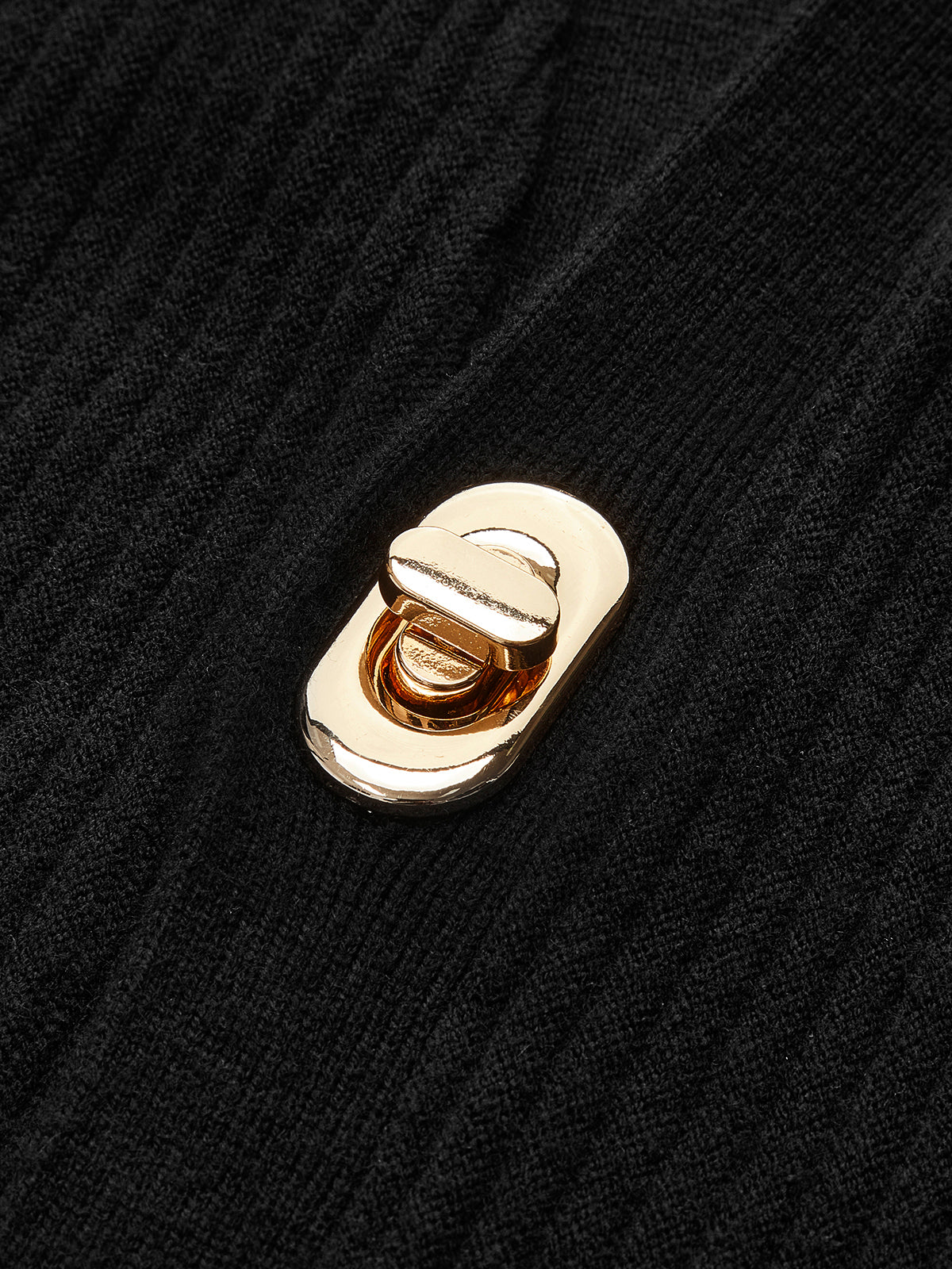 Turn Lock Wave-Sleeve Cardigan Turn Lock Wave-Sleeve Cardigan