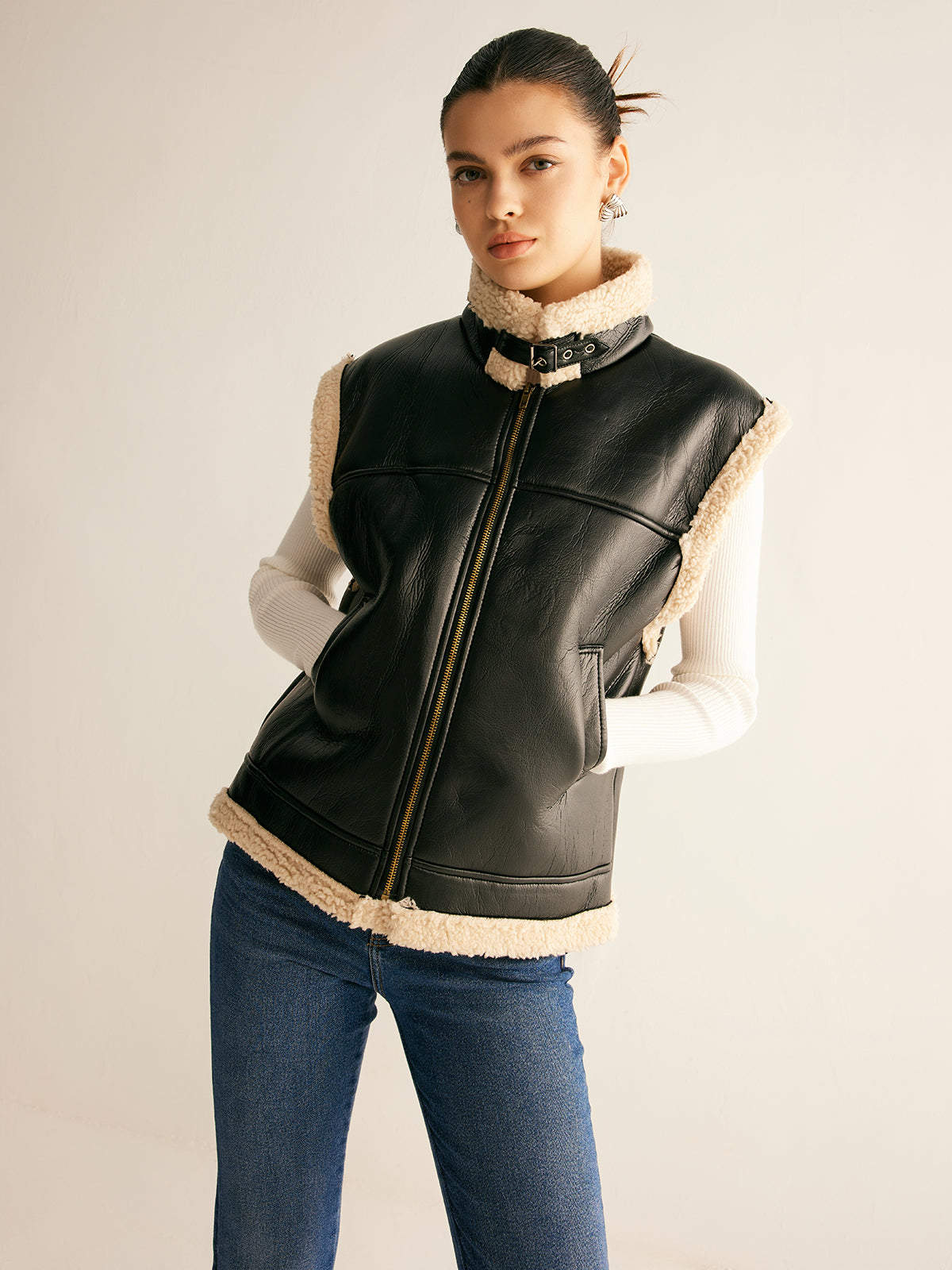 Teddy Lined PU Leather Vest Teddy Lined PU Leather Vest