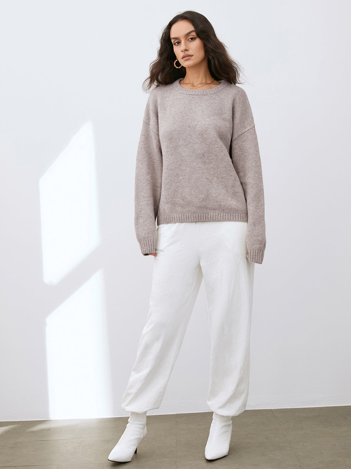 Lightweight Cloud Weather Pullover Sweater Lightweight Cloud Weather Pullover Sweater