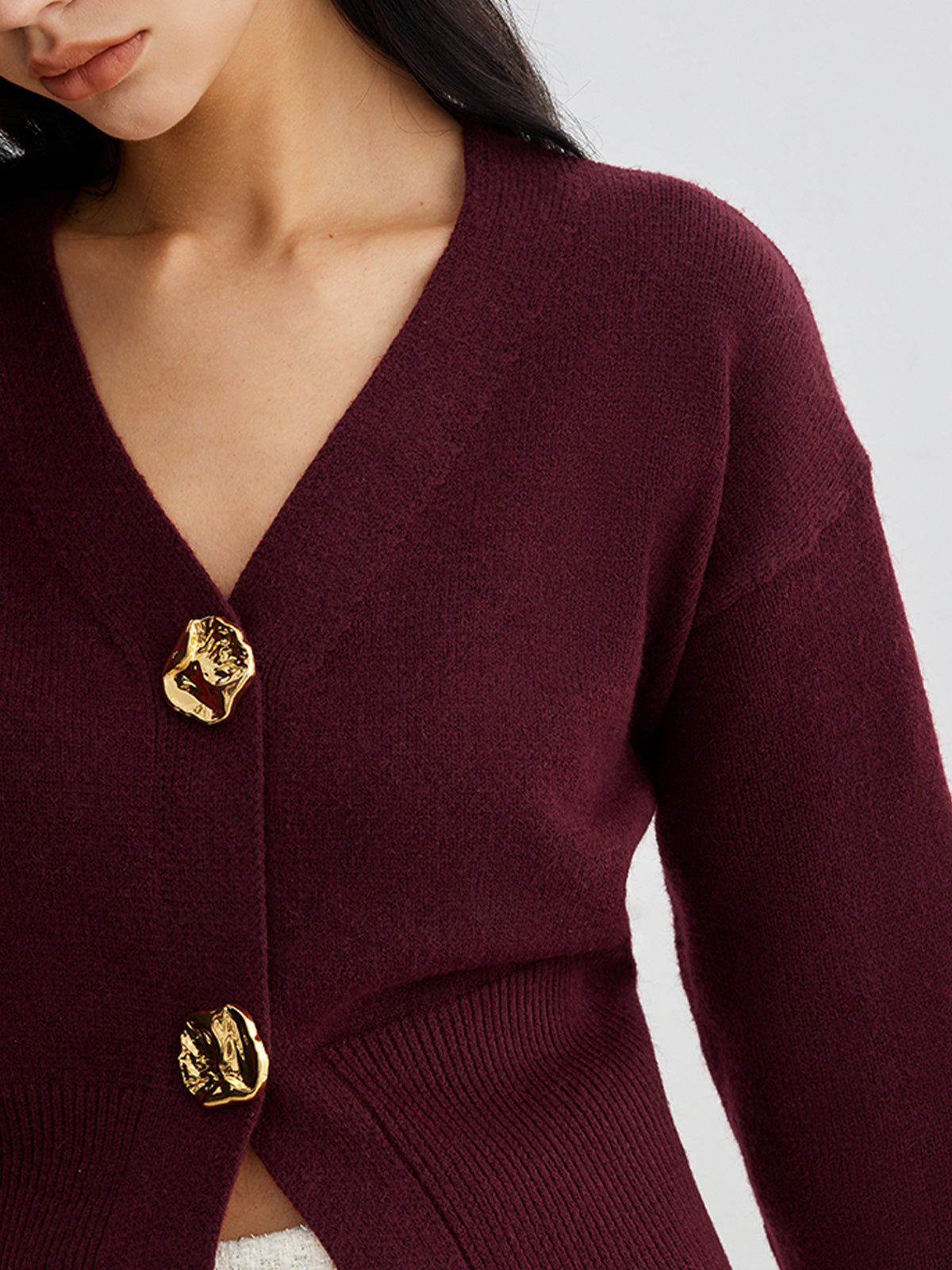 Elegant Metal Button Short Cardigan Elegant Metal Button Short Cardigan
