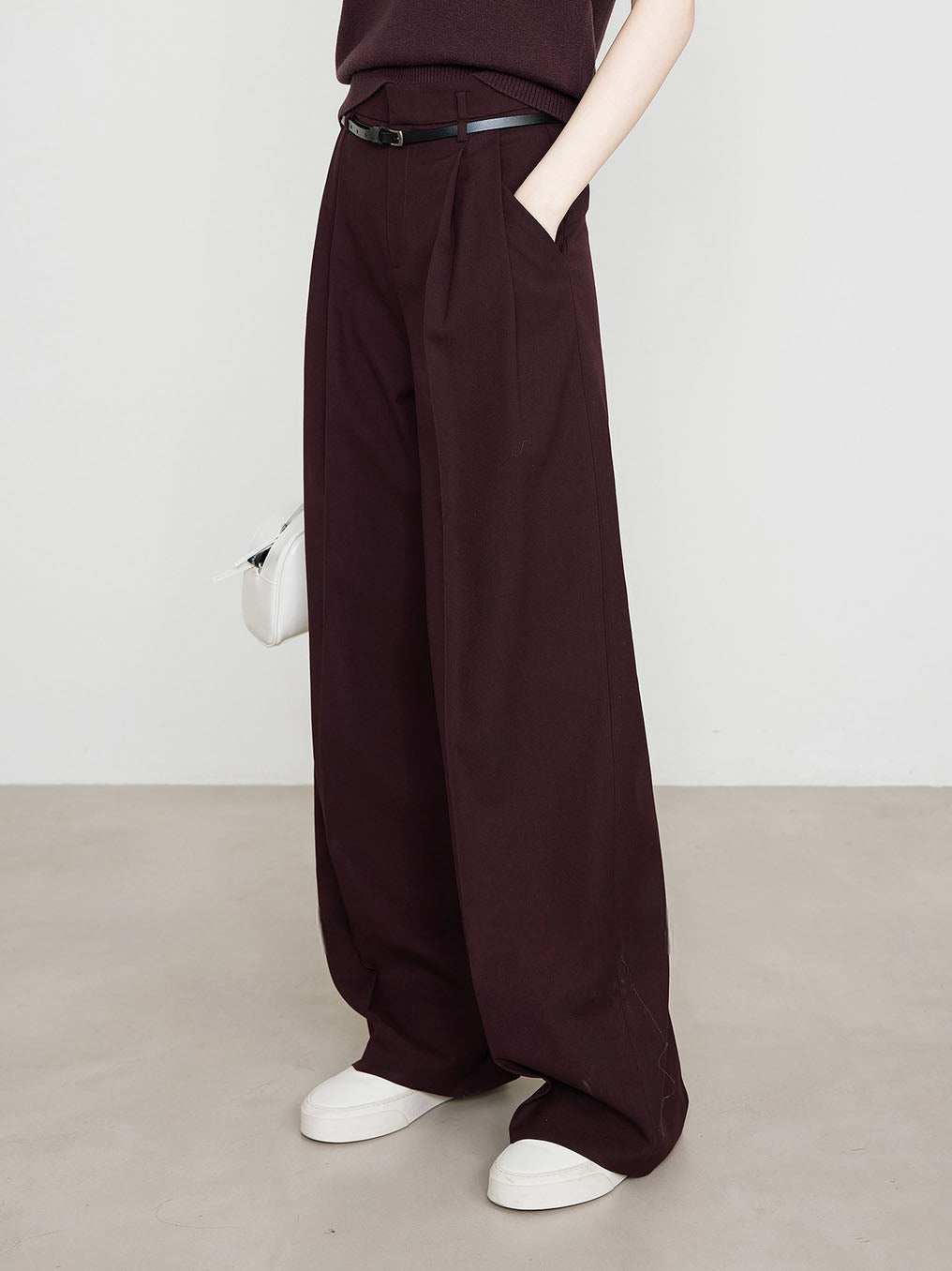 Utility High-Waist Pleated Pants Without Belt Utility High-Waist Pleated Pants Without Belt