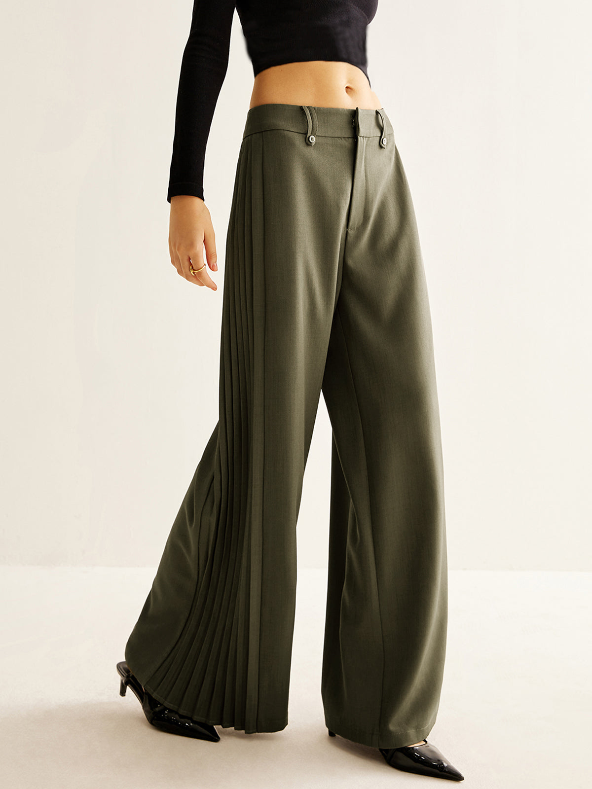 Side Pleated Wide-Leg Pants Side Pleated Wide-Leg Pants