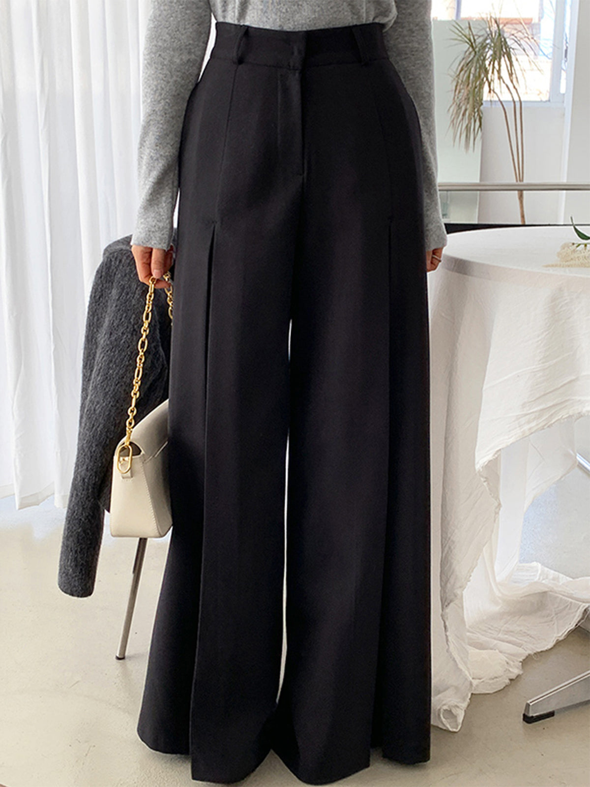 High-Waist Pleated Wide-Leg Pants High-Waist Pleated Wide-Leg Pants