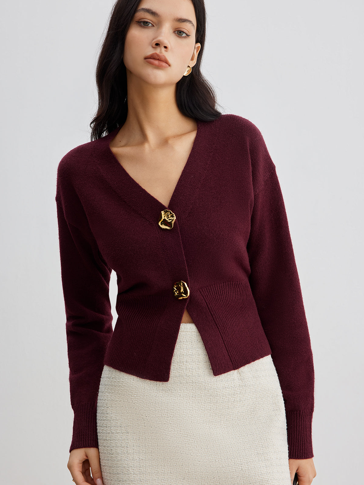 Elegant Metal Button Short Cardigan Elegant Metal Button Short Cardigan